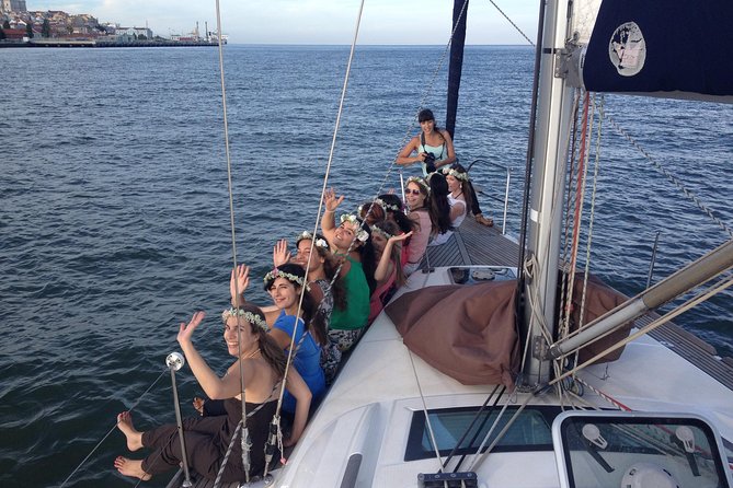 2 Hours Private Sailing Tour in Lisbon - Cristo Rei: Best Pauses Usually Happen Here