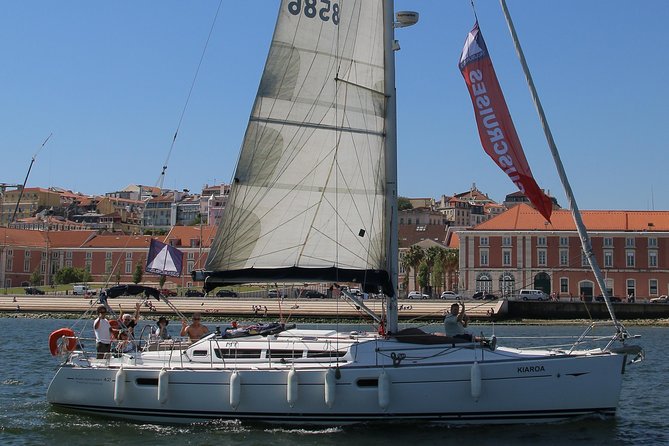 2 Hours Private Sailing Tour in Lisbon - Onboard Experience: Snacks, Drinks, and the Crew Dynamic That Matters