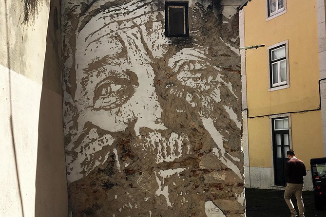 3-Hour Guided Street Art Walking Tour of Lisbon - Why this Lisbon street art walk works (and not just for art nerds)