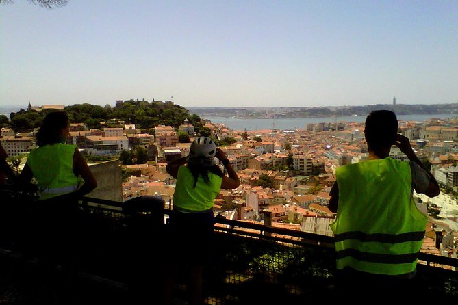 3-Hour Lisbon 7 Hills Electric Bike Tour - Miradouros Around Graça and Senhora de Monte: When the City Finally Looks Flat