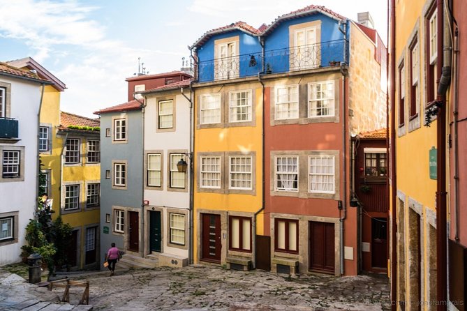 3-Hour Porto Jewish Heritage Walking Tour with Local Guide - Why this Jewish Heritage walk feels different in Porto