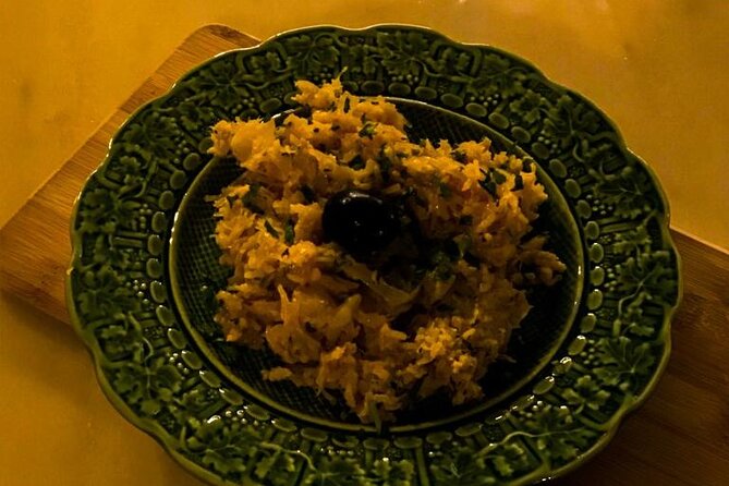 4-Hour Traditional Portuguese Food & Wine Tour in Porto - Wine, Port, and the Real-World Drinking Setup