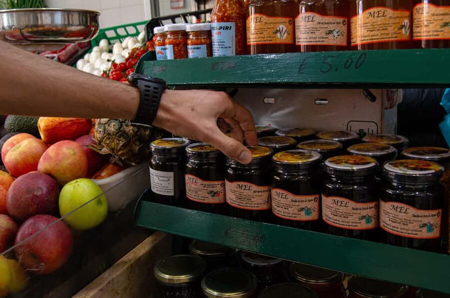 Albufeira: A Local Experience w/food tasting & local shops - Should you book this Albufeira local experience?