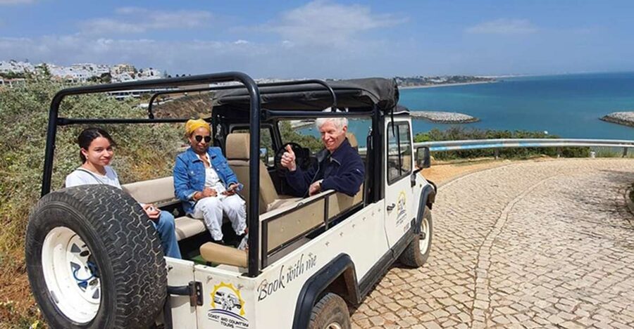 Albufeira: Beaches, Old Town, and Salgados Lagoon Jeep Tour - Key things to love about this Albufeira jeep tour
