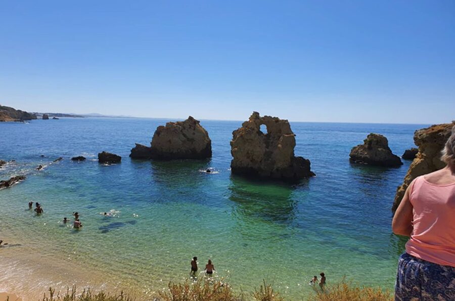 Albufeira: Beaches, Old Town, and Salgados Lagoon Jeep Tour - Praia da Galé (West): a longer break on soft sand
