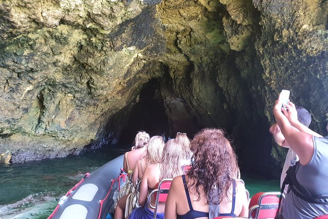 Albufeira: Dolphins and Caves Tour - Seacret Tours at Albufeira Marina, how to make the start painless