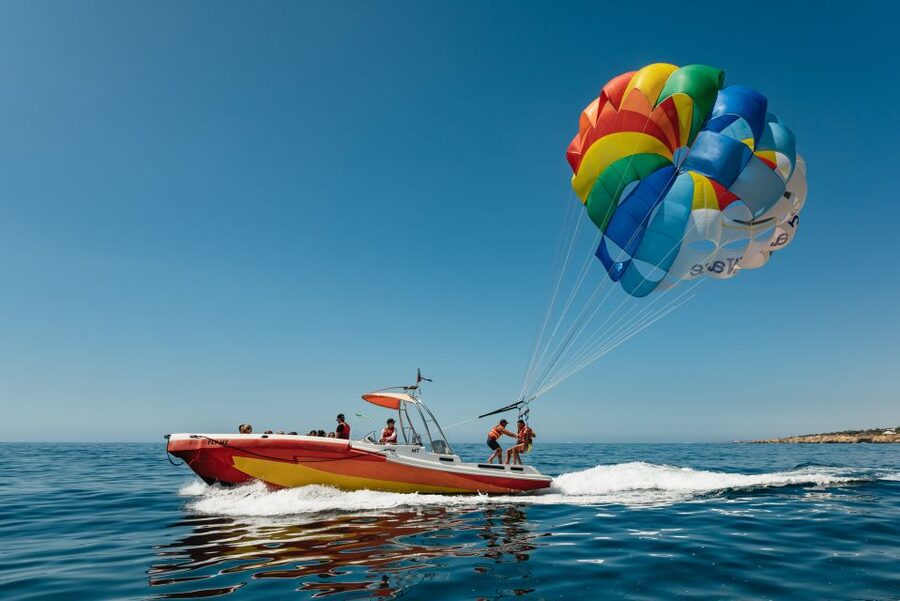 Albufeira: Parasailing Boat Trip - The harness moment: safety briefing, equipment, and comfort reality
