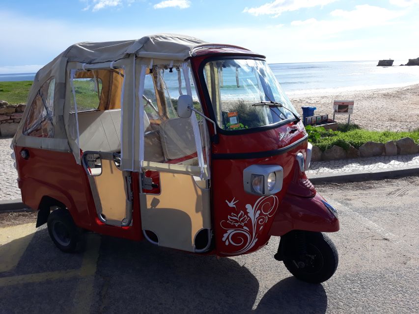 Albufeira: Tuk-tuk Sightseeing Tour - Olhos Dágua: a traditional fishing village pause between bigger names