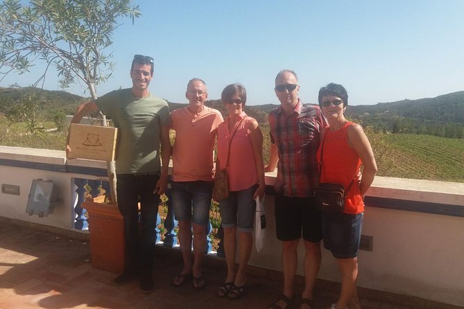Albufeira Wine Tasting: Boutique Winery Tour & Historic Silves - Silves, the Moorish capital, and your guided time in town