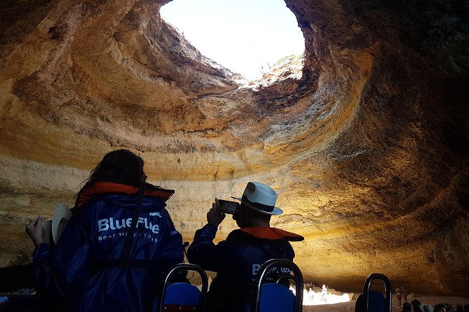 Algar de Benagil from Lagos - Crew Energy: Live Commentary and Captains Who Know the Tight Spaces