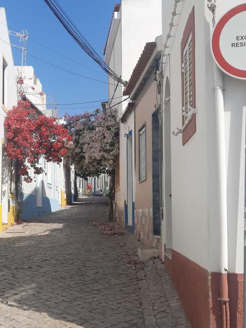 Algarve: 4x4 Safari Tour - from Coastal Wonders to Rural Treasures - Silves, Moorish conquest in 1189, and a castle-town feeling