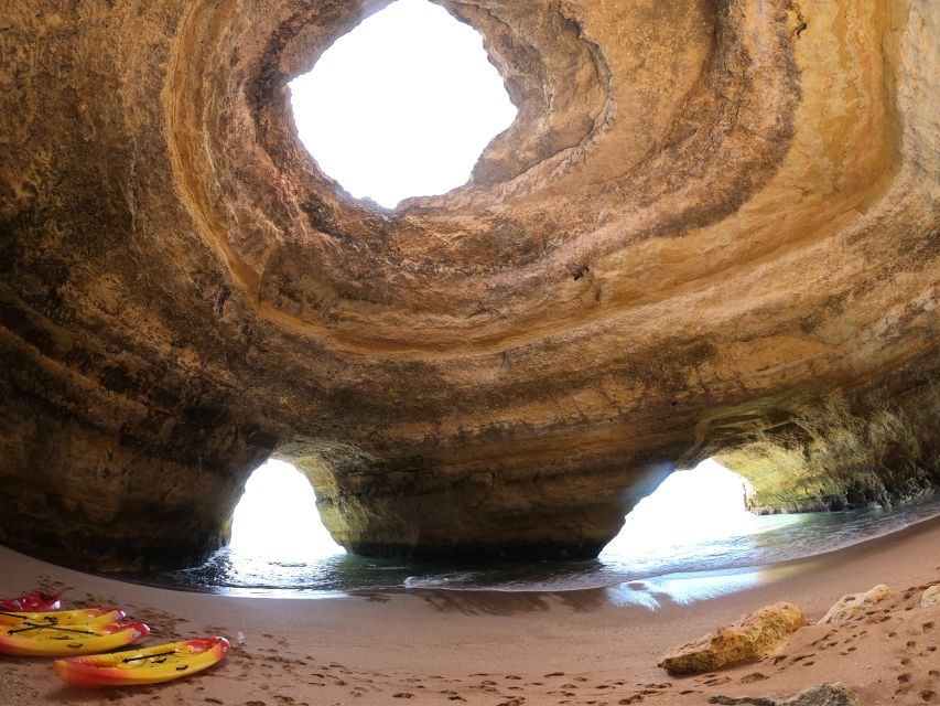 Algarve: Benagil Cave Sunrise Kayak Tour with Shower Use - Praia da Corredoura: a short sightseeing pause that pays off