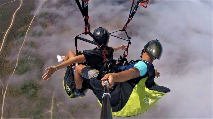 Algarve Coast: Paragliding Experience - What to Wear and Bring (So You Don’t Waste Time Fumbling at the Launch)