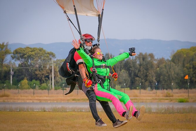 Algarve Tandem Skydive 15.000ft - Group Size, Waiting Time, and How to Plan Your Day
