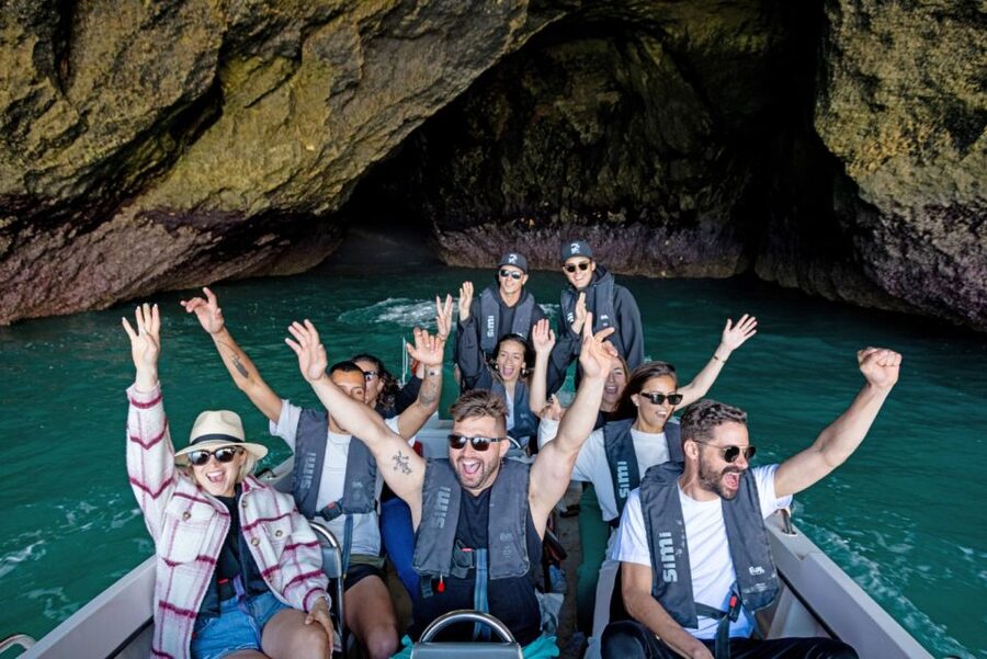 Armação de Pêra: Benagil Caves and Secret Beaches Boat Trip - FAQ
