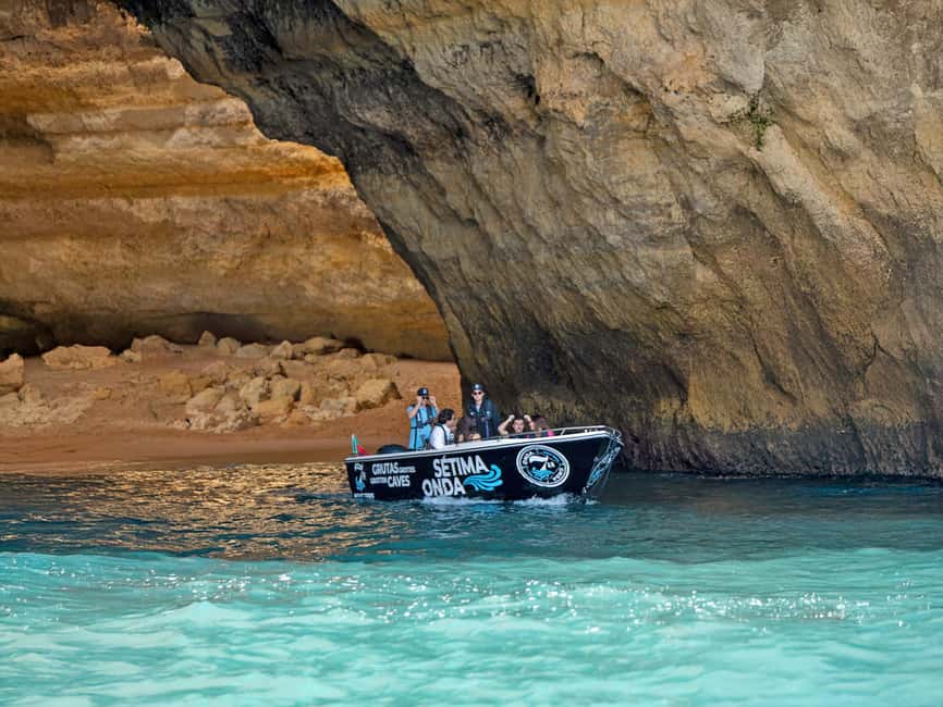 Armação de Pêra: Benagil´s 15 Best Caves Boat Tour - Meeting at Sétima Onda Boat Trips, near Pedro´s Bar