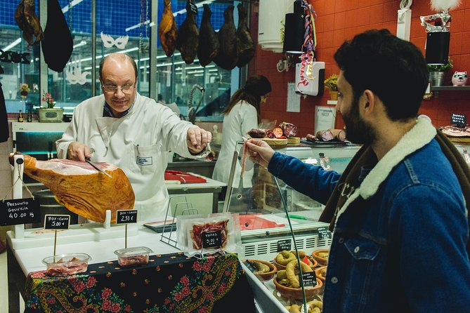 Authentic Food and Wine Tour in Porto by Food Lover Tour - Meeting at Av. dos Aliados 137, Then Back Again