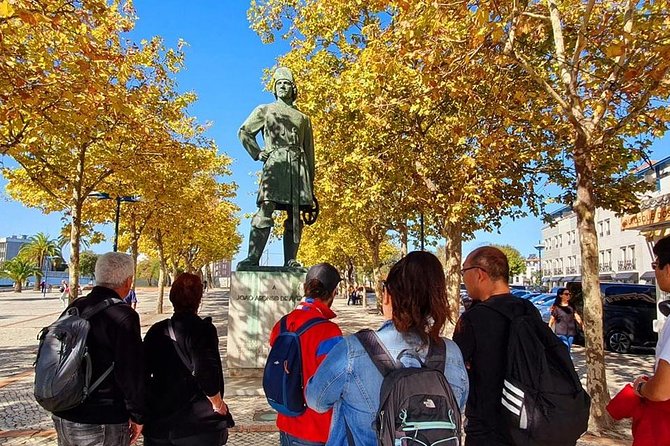 Aveiro and Costa Nova Half Day Tour from Porto with Boat Ride - Guide quality in real life: what names like Maria, Pedro, Helder, and Diego signal