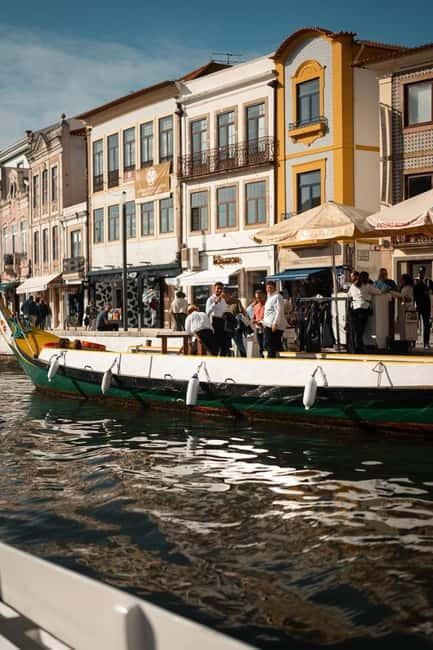 Aveiro: Moliceiro Boat Tour - Salt Pans and Traditional Locks: The Details That Make It Feel Local