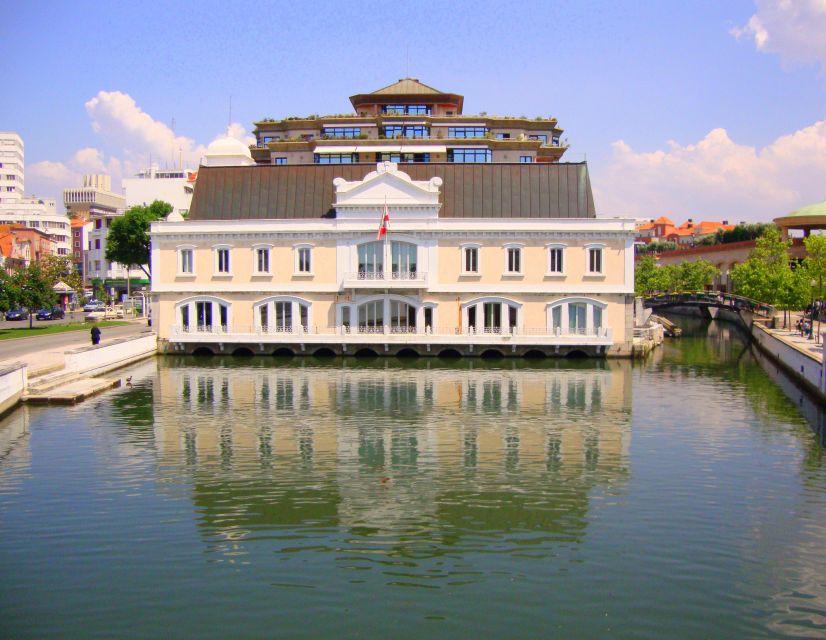 Aveiro: Walking Tour, Boat Cruise, Sweets & Church Entrance - Beira Mar neighborhood walking: fishermen roots and canal-side color