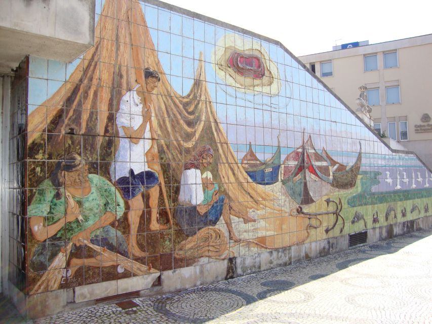 Aveiro: Walking Tour, Boat Cruise, Sweets & Church Entrance - How the guides affect the experience, Antonio and Catarina