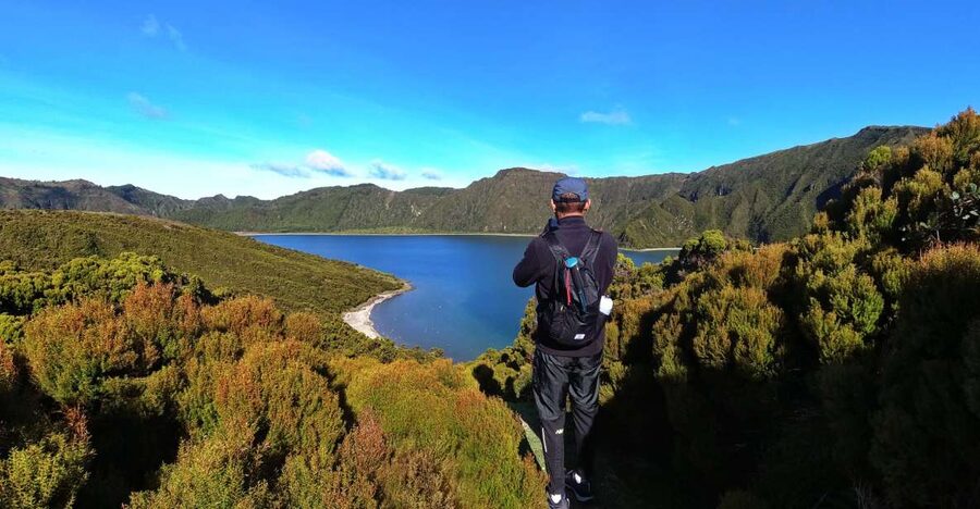 Azores: São Miguel and Lagoa do Fogo Hiking Trip - The Vila Franca do Campo and Caloura breaks: quick coast sampling