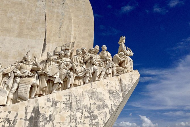 Belem and Jeronimos Monastery Guided Small Group Walking Tour - Meeting point and timing: start easy, end with a view