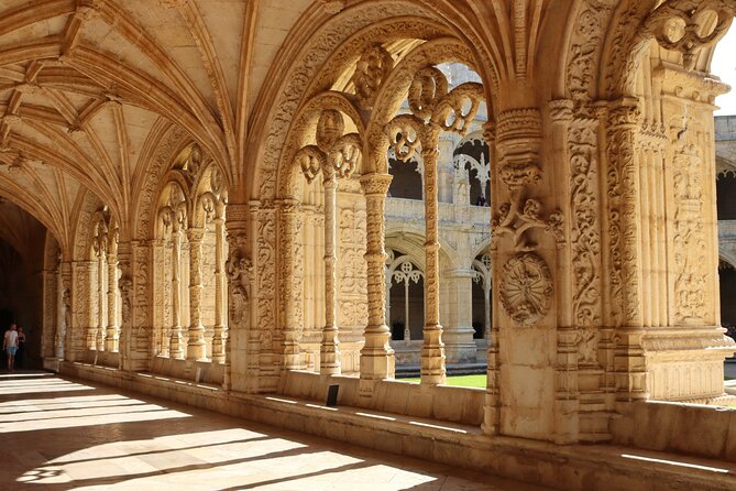 Belém Tour: Jerónimos Cloisters + Pastel Tasting - Price and value: what you are really paying for