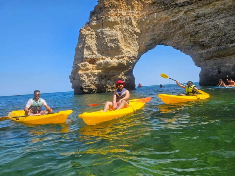 Benagil Cave: Guided Kayak Tour with Caves and Cliffs - Group size and your chance at quieter caves