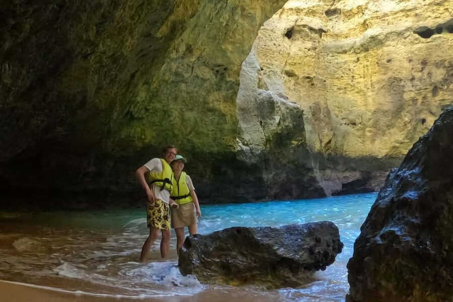 Benagil Caves: small group Kayaking Tour with a Local Guide - Algar de Benagil Cave Time: Crowds, Photos, and Best Timing