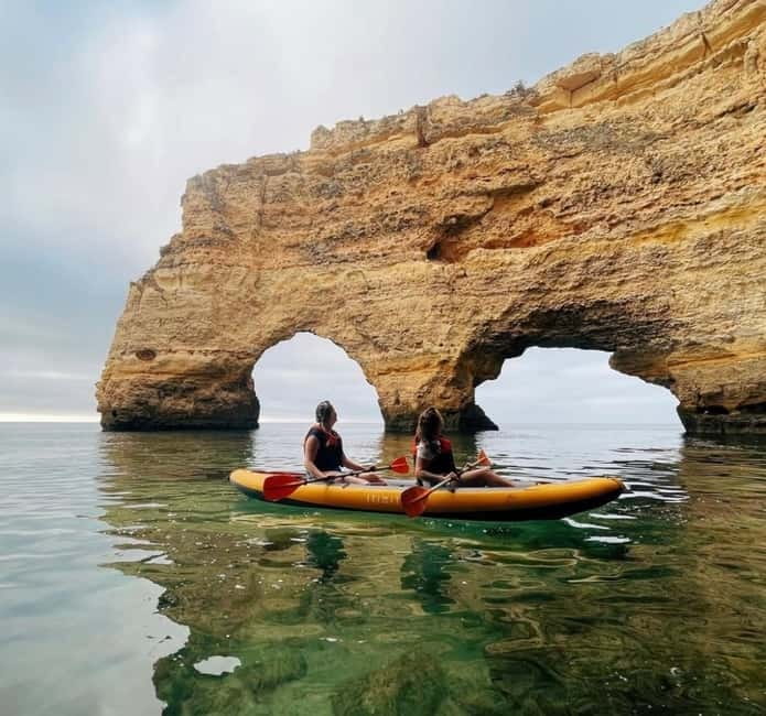 Benagil: Guided Kayak Tour inside caves and Praia da Marinha - Meeting at O Litoral, then down to the water