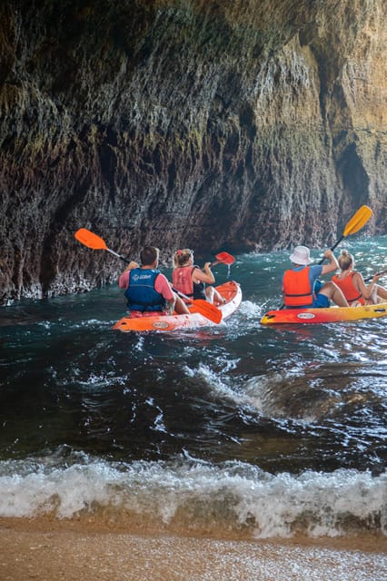 Benagil: Kayak Adventure - The quick cave hops between rock formations