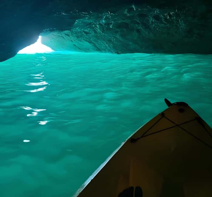 Benagil: Kayak Tour to Benagil Caves - Small Group - What to bring, what not to wear, and who should skip it