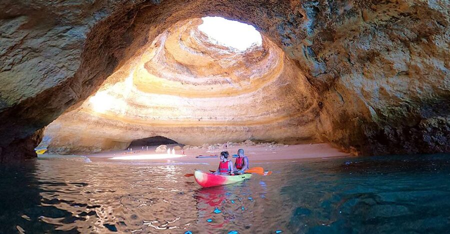 Benagil: Kayaking Adventure in Benagil Caves & Marinha Beach - Meeting on Benagil Beach: Easy to Find, But Arrive Early