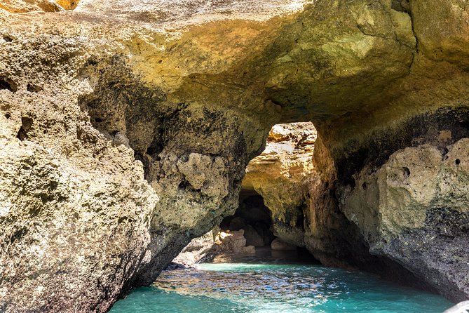 Benagil Long Boat tour (From Carvoeiro to Praia da Marinha) - Algar de Benagil: The Ceiling Eye and Why Maneuvering Matters