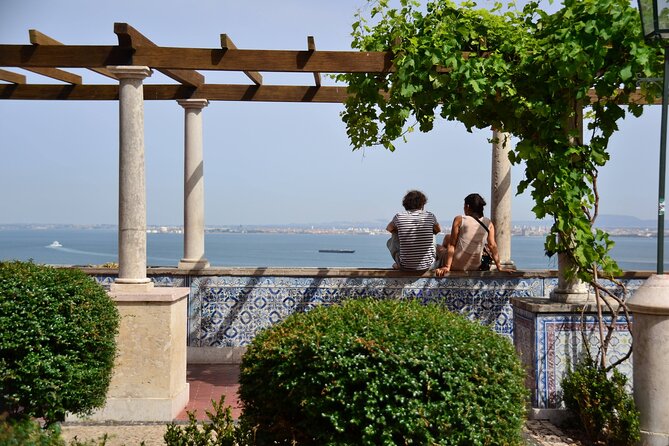 Best of Lisbon Small-Group Guided Walking Tour - Rossio Station’s engineering look, and why it matters for Lisbon
