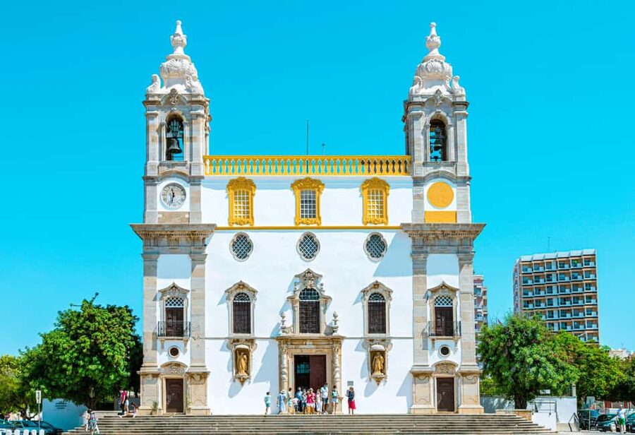 Best of the East: Day Trip to Faro, Olhão, Tavira, & more - Pickup timing and why the morning can feel long
