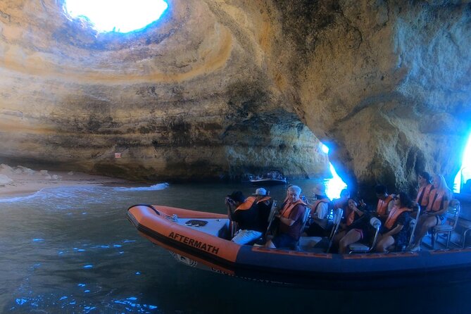 Boat trip to the caves of Benagil - What you should pack (and what you can skip)