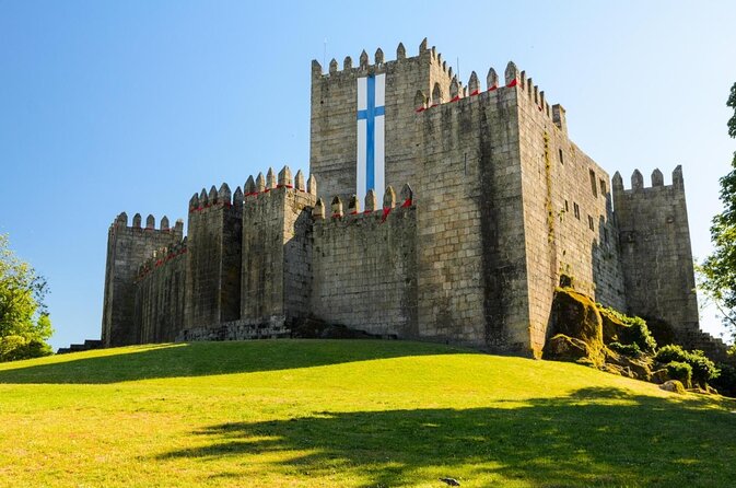 Braga & Guimarães Small Group Tour: Lunch & All Tickets Included - Key points before you go