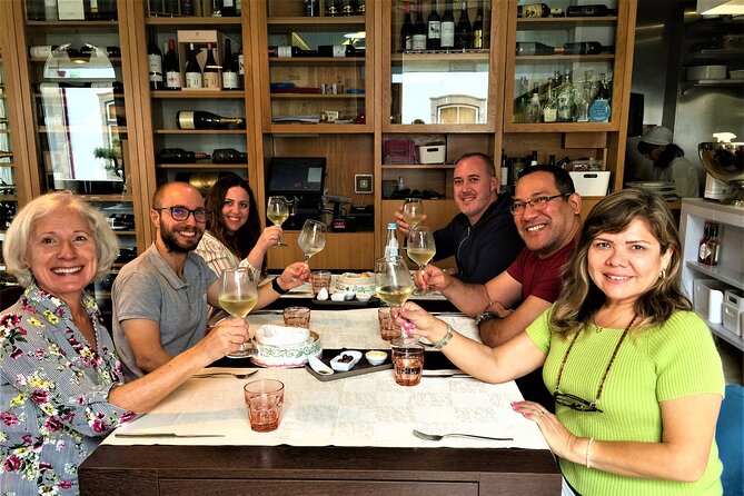 Braga & Guimarães Small Group Tour: Lunch & All Tickets Included - Diana Restaurant Lunch: Northern Flavors And Vinho Verde On Schedule