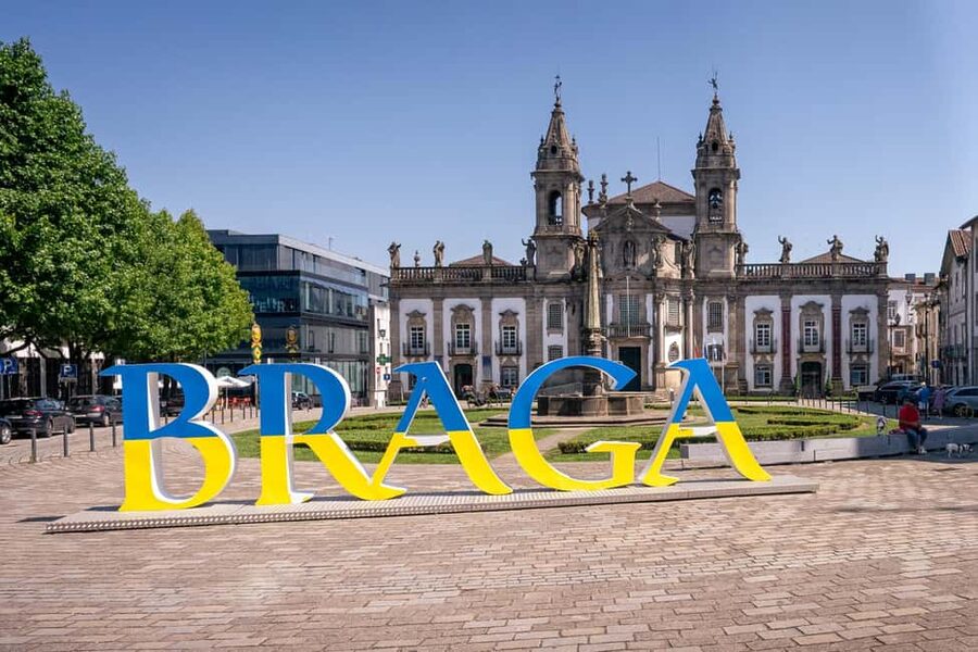 Braga: Private & Flexible Walking Tour in Historic Center - Key highlights you will feel right away