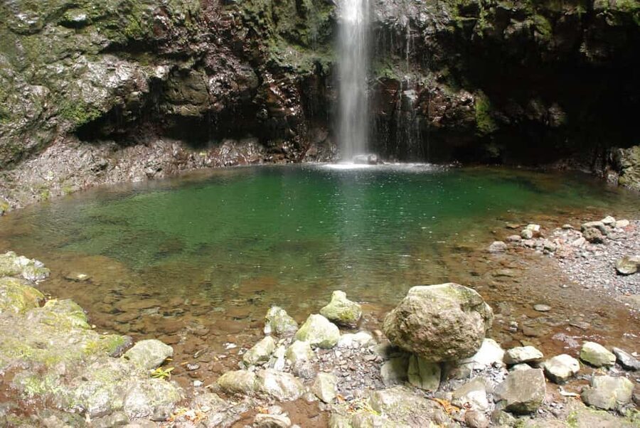 Caldeirão Verde: Levada Caldeirao Verde Hiking Transfer - Four tunnels, wet boots, and how to not get stressed