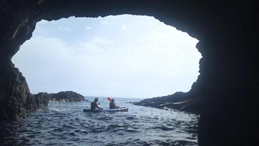 Calheta Kayak Tour - Route 1: Zimbralinho Beach caves and cave-time on the coast