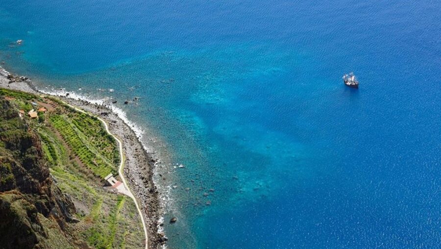 Câmara de Lobos/Sky Walk (Cabo Girão) : Private Tuk Tuk Tour - The ride out of Funchal, and what you actually see on the way