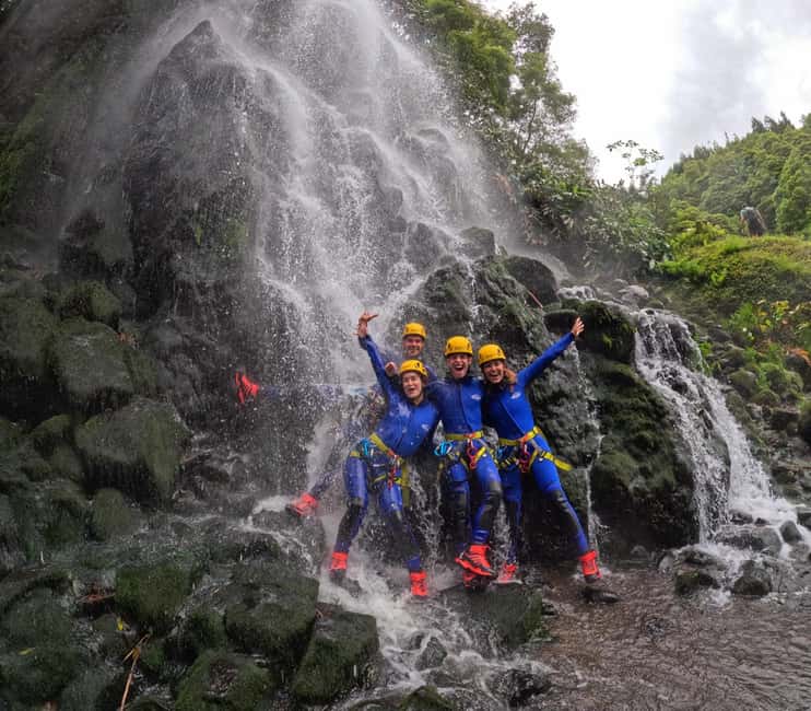 Canyoning in Ribeira dos Caldeirões – Hidden Waterfall Adventure - Getting There and Finding the Start Without Stress