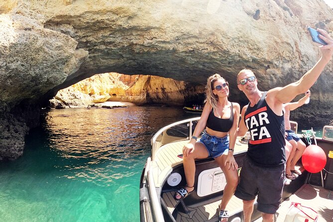 Catamaran Tour to Benagil Caves - On-board setup: what matters for comfort and sanity