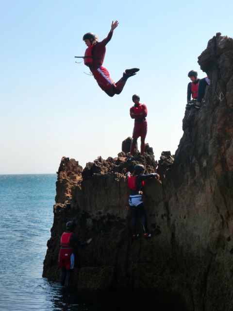 Coasteering Algarve: Cliff Jump, Swim & Climb in Sagres - From The Den Café to Ingrina Beach: how the 3.5 hours typically flow