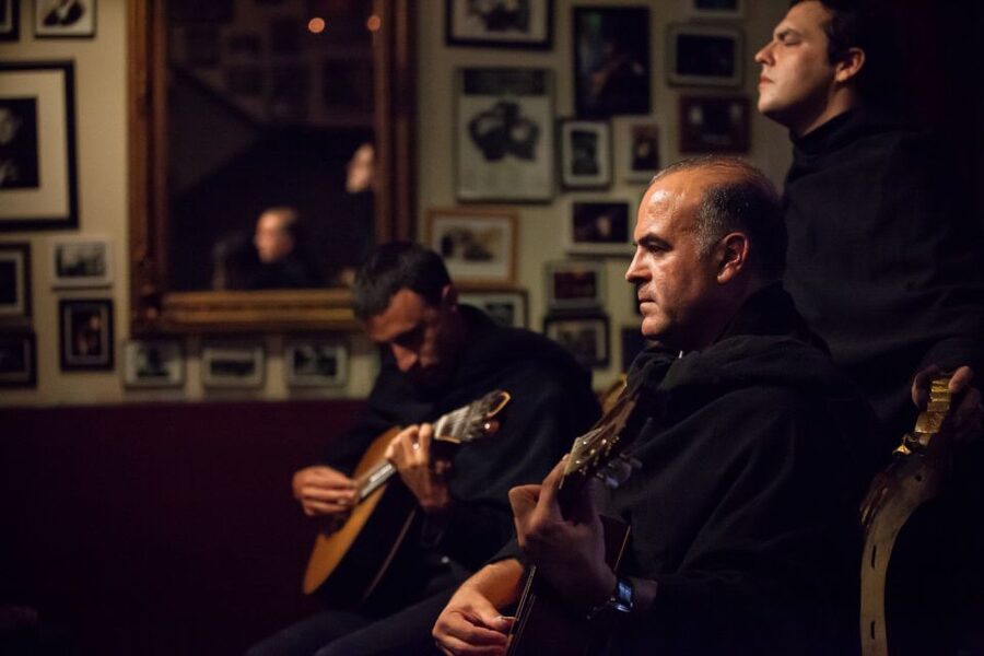 Coimbra: Live Fado Show with Glass of Port Wine - Practical tips for your night at Casa Fado ao Centro