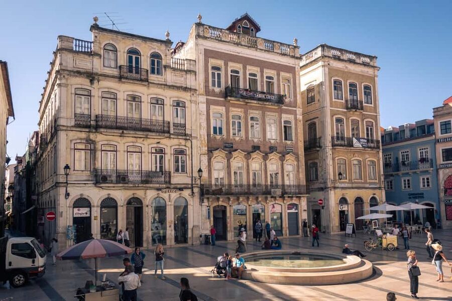 Coimbra: Private & Flexible Walking Tour in Historic Center - How the Walkbox App and WhatsApp Support Work in Real Life