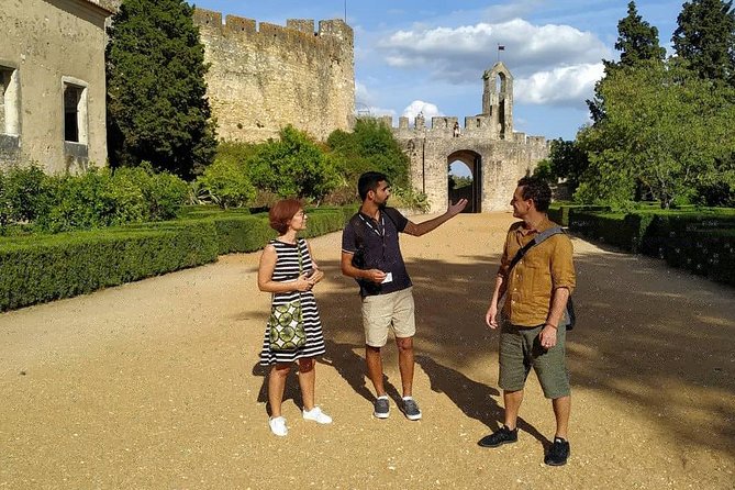 Convent of Christ Tour "Portugal in the Map" - Visit Tomar with a local guide! - From Cafetaria do Castelo to the castle wall and gardens walk